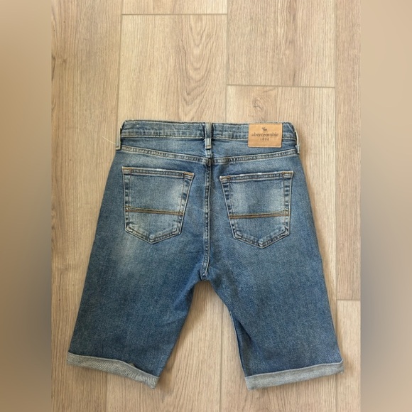 ABERCROMBIE KIDS Classic Blue Denim Shorts - Picture 3 of 8